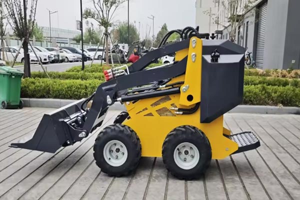 Кои се функциите на мал натоварувач